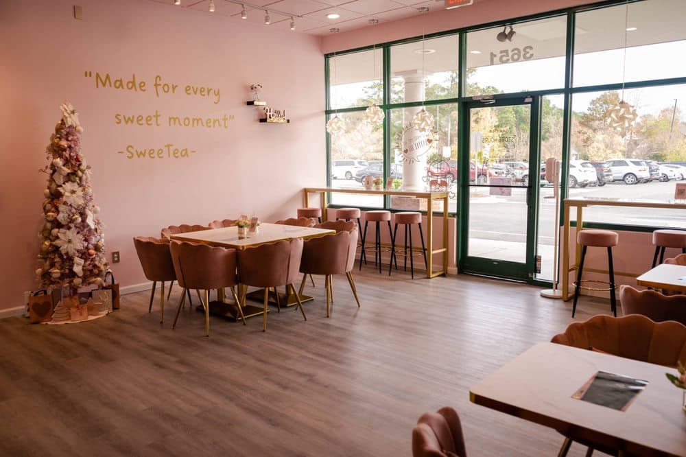 Swee Tea - Interior Finish